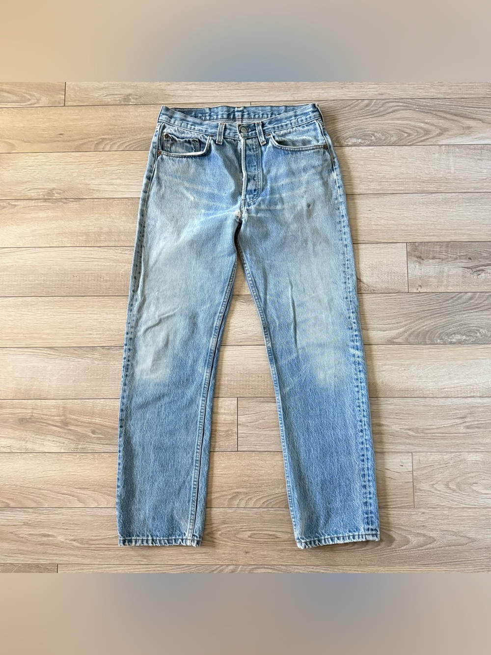 Vintage 80’s Distressed Levi’s 501 520 Stamp Light Blue Wash Jeans 29x28.5